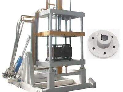 중력 회전 주조 기계는 단일 공정 사이클에서 복잡한 중공 부품을 효율적으로 성형합니다.