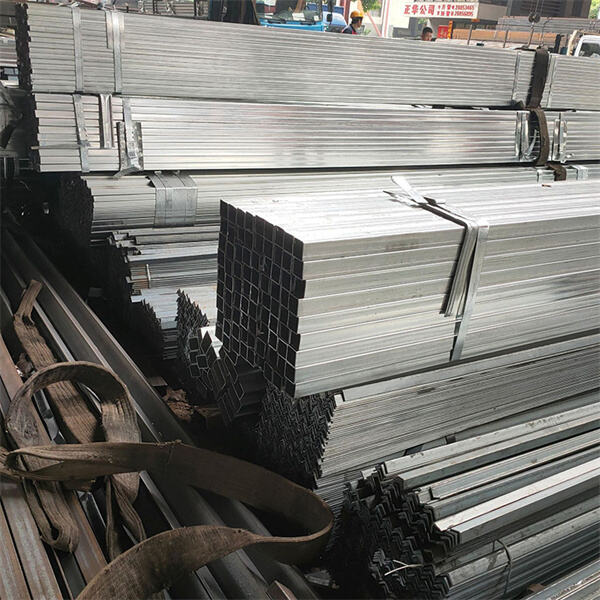 Versatile applications with galvanised square tubing