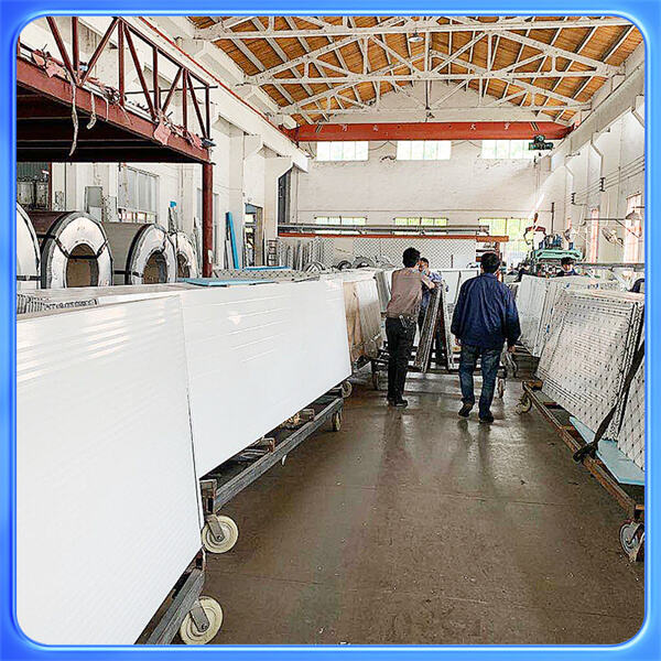 Stay ahead with cutting-edge coolroom panel technology