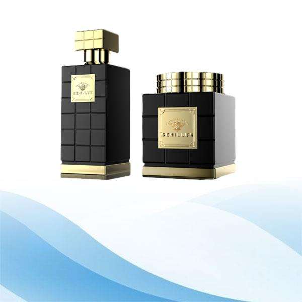 A sophisticated and captivating scent presented in a striking blue bottle