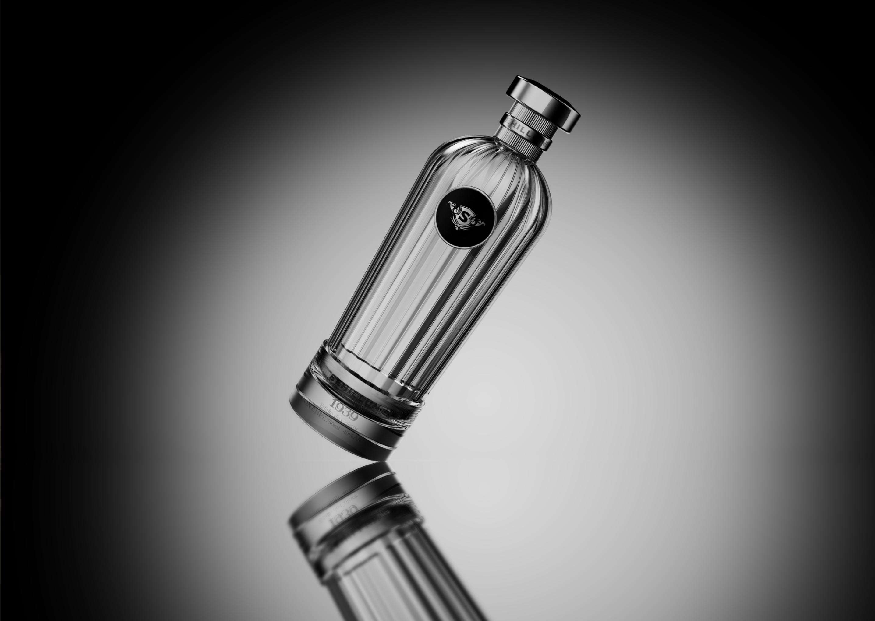 product 700ml round glass liquor bottle with tequila from  customizable glass bottle supplier that guarantees both quality and quantity-5