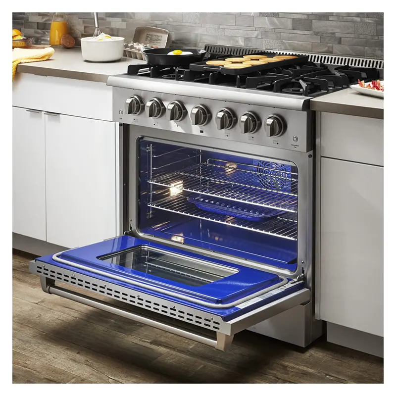 A Redefinition of High End Gas Range With Oven
