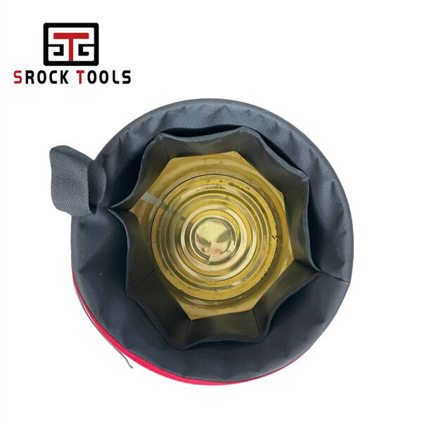 Maximize workspace with a compact tool bag option