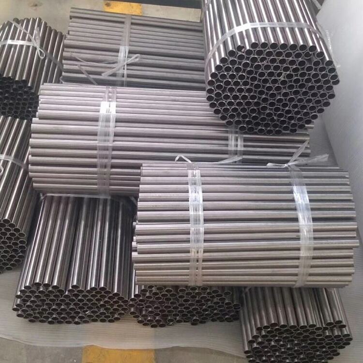 ASTM B338 titanium pipe gr1 gr2 gr5 seamless titanium tube with factory price supplier