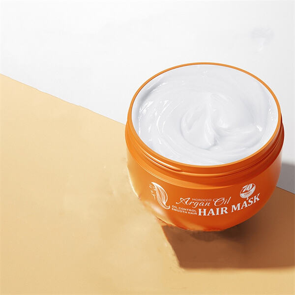 Zmodernizujte svou péči o vlasy pravidelným používáním vlásové masky jednou týdně.