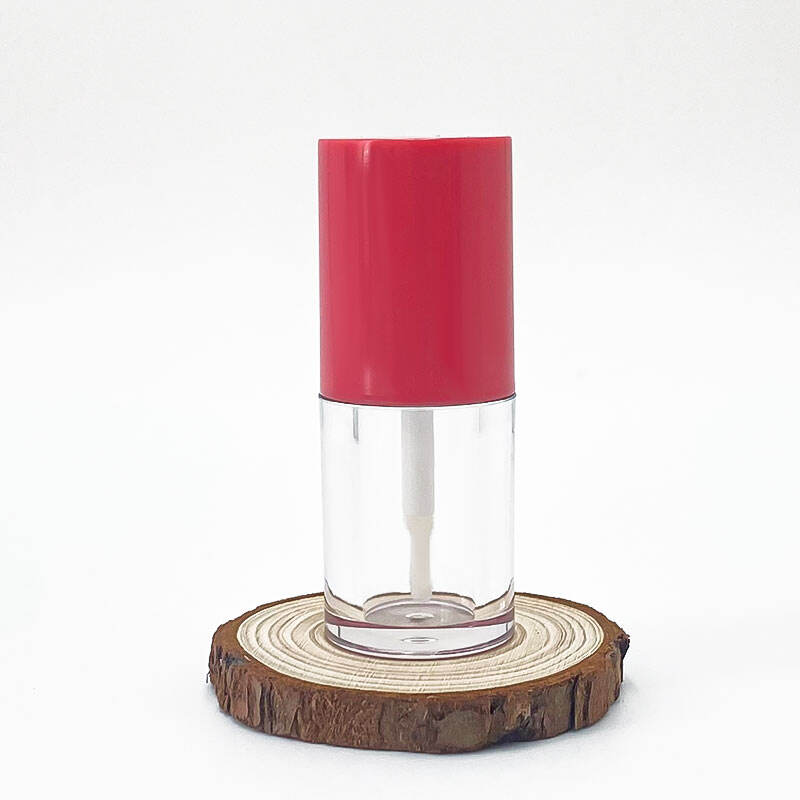 Using the Red Mascara Tube