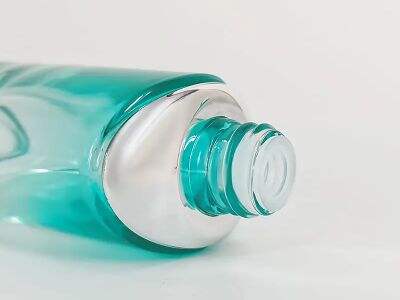 Какво да проверите при поръчване на стъклени козметични купички на едро