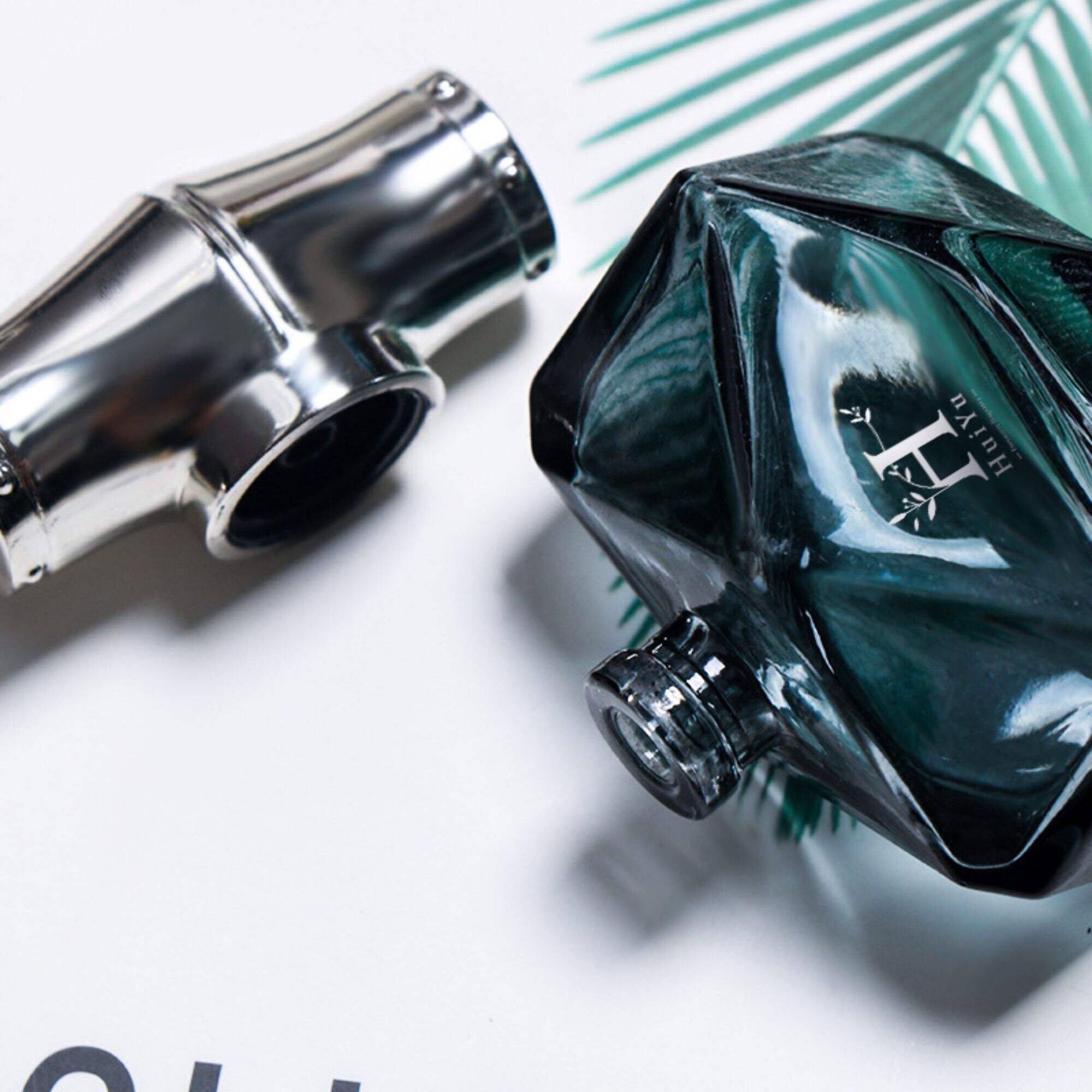 Tragbarer Auffüllbarer Parfumflakon Klarsichtschwarz Und Silberner Deckel Parfumflakon HY-216