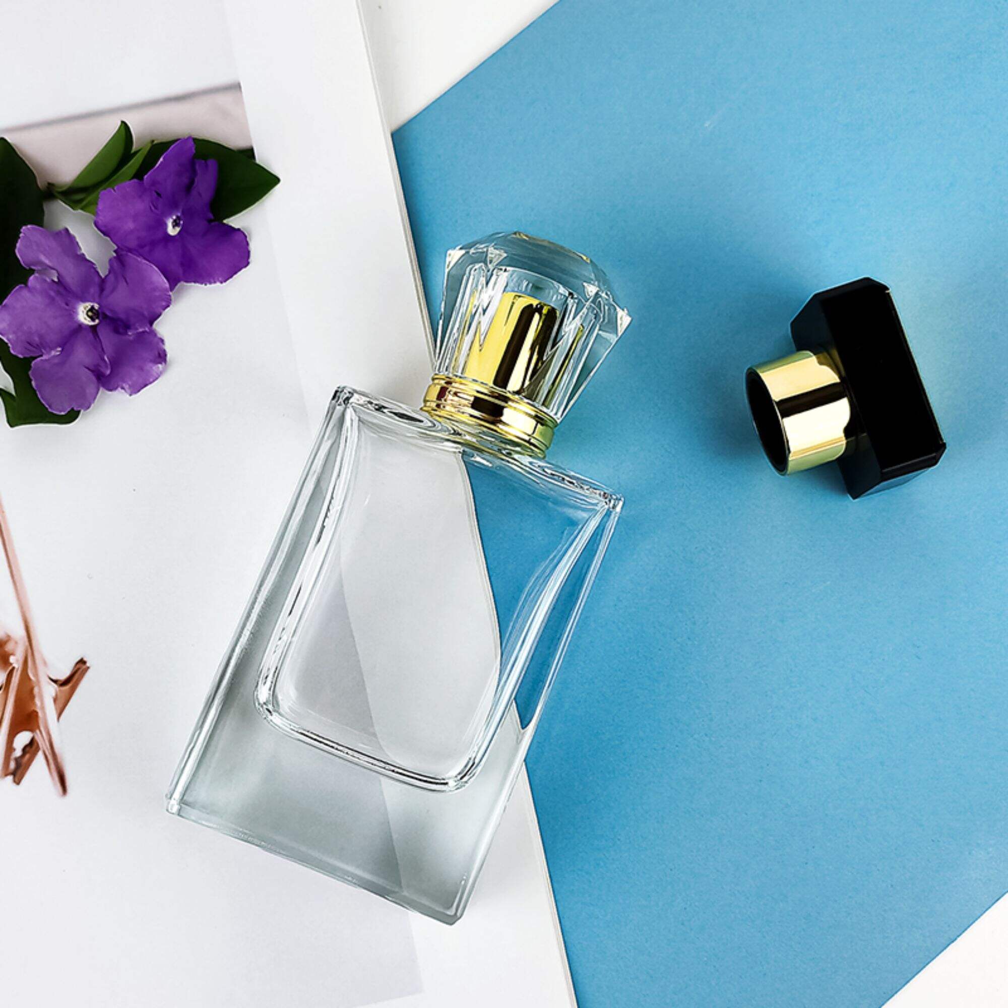 Nachfüllbares Ästhetisches Parfumfläschchen Parfum Glasflaschen HY-P324