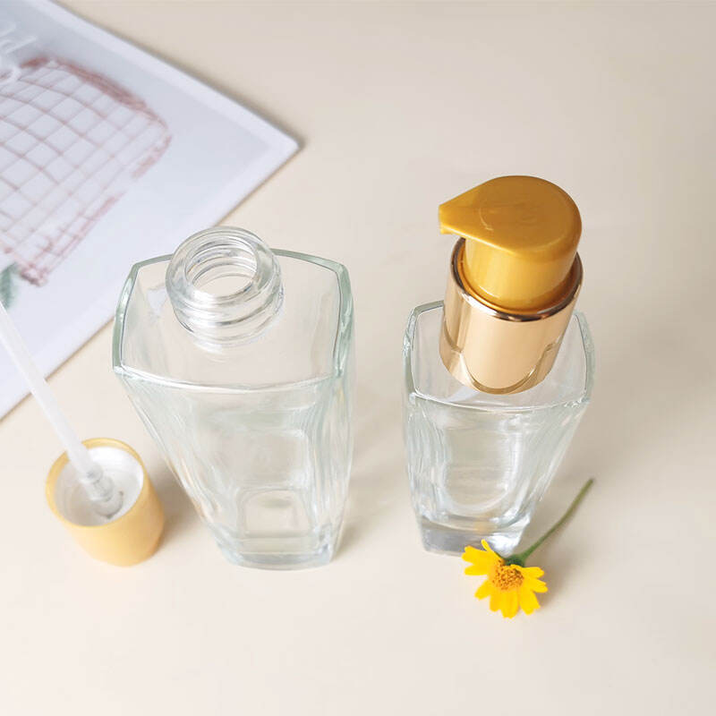Glasflasche Kosmetik mit Plastikflaschenverschluss HY-1837