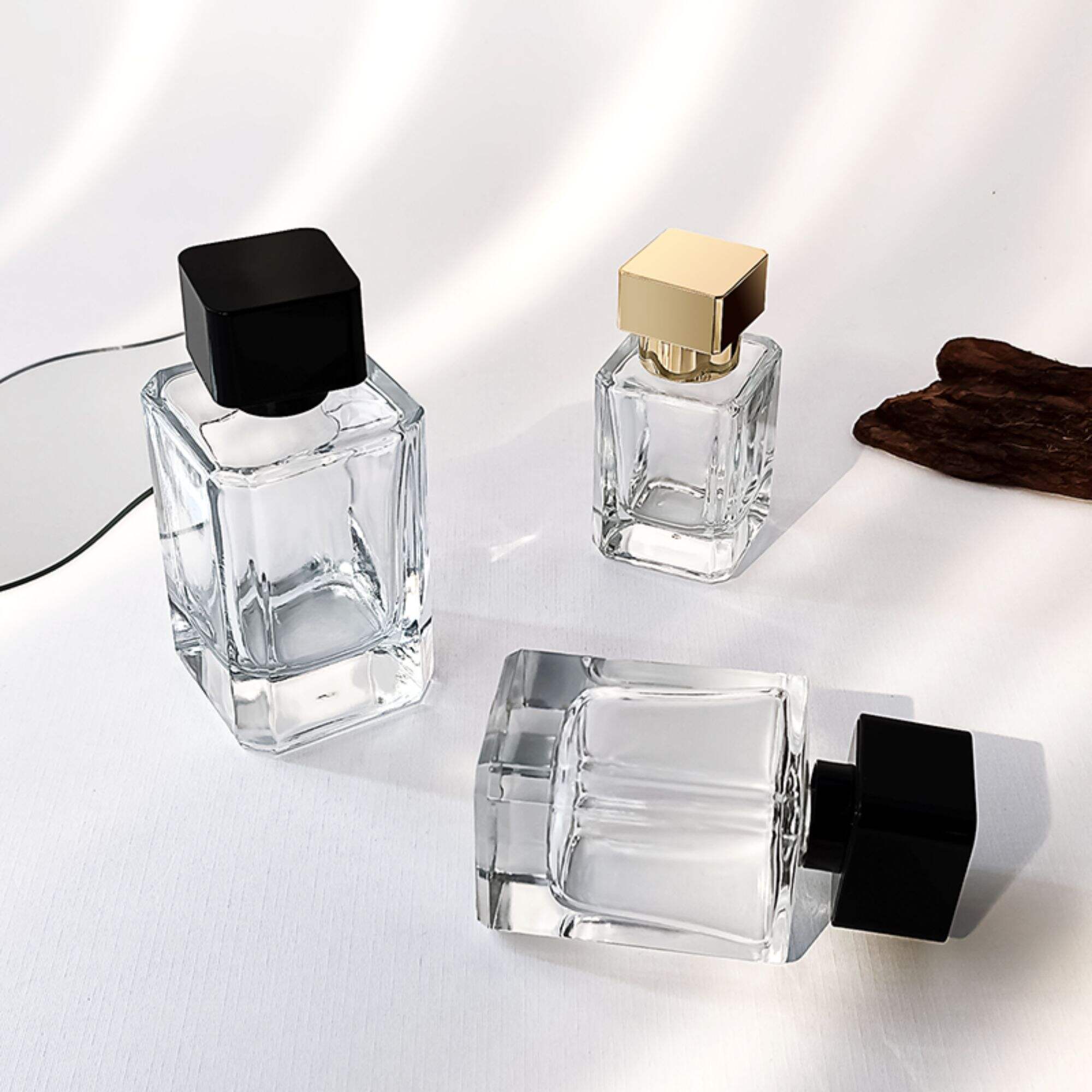 Luxury 50ml Quadratische nachfüllbare Klare Glas Parfumflasche HY-P316