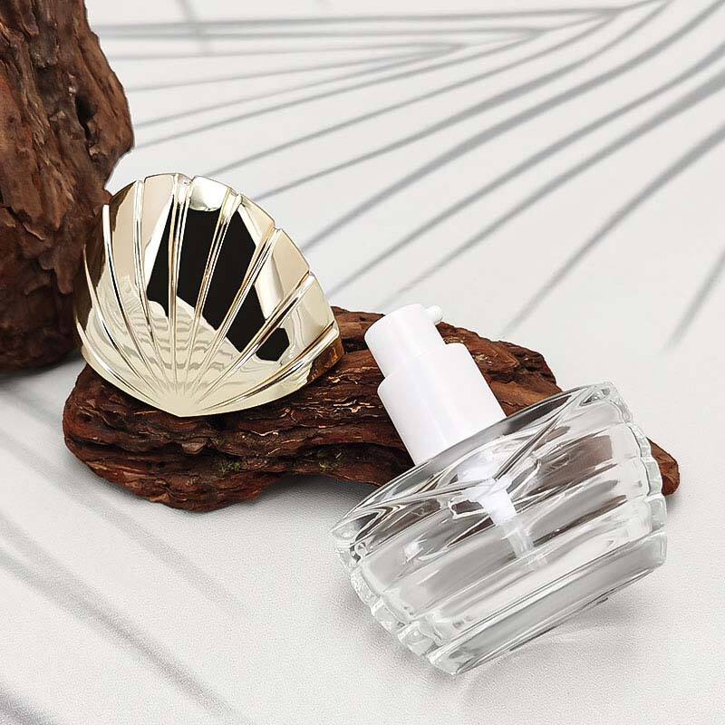 Glass Bottle Cosmetic clear packaging with screw lid HY-1866