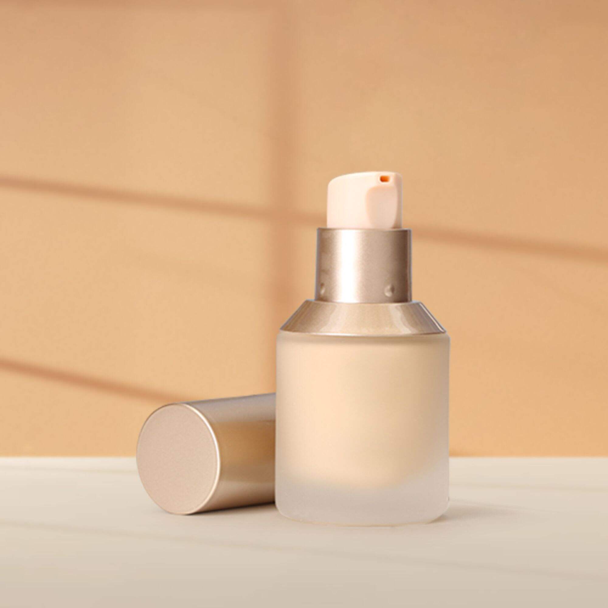  Customized packaging of liquid foundation pump bottle essence lotion HY-1827
