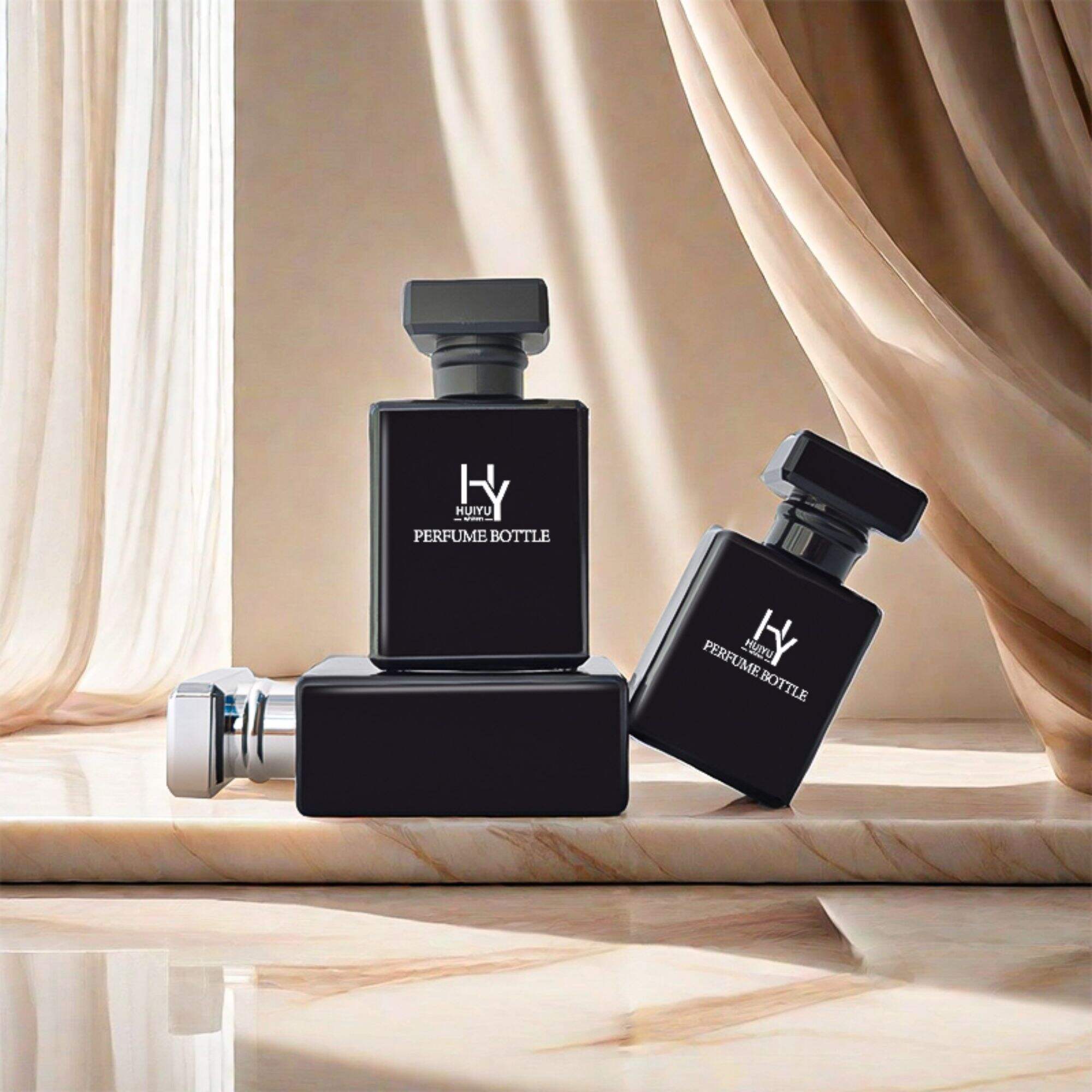 Schwarze quadratische Parfümflasche 20-50ml Glasverpackung mit individuellem Deckel HY-P305