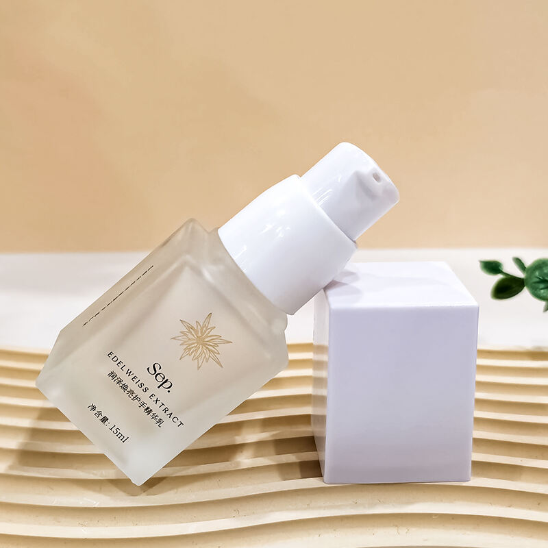 Neu eingetroffen Schwarze maßgeschneiderte Luxus Kosmetik-Sprayflasche HY-1857