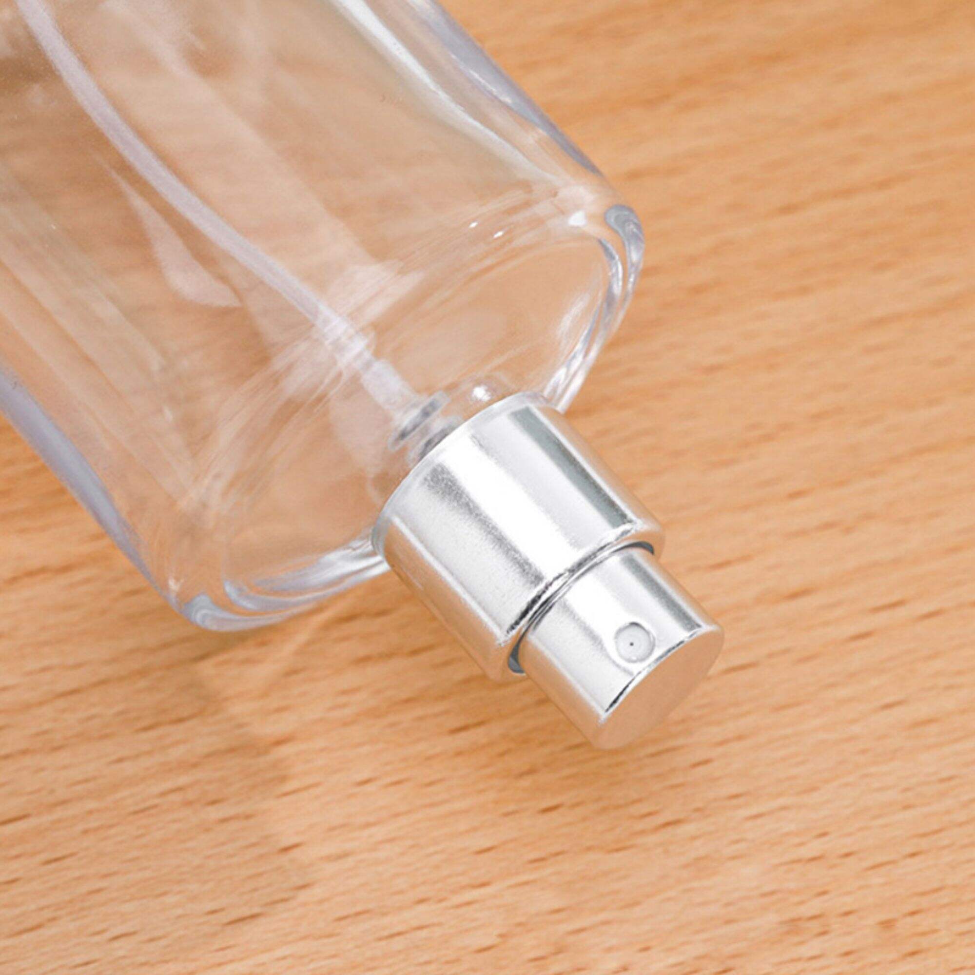 Runde transparente dünne Parfümflaschen Maßgeschneiderte geschnitzte Plastikabdeckung HY-211
