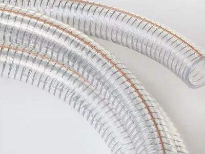 ¿Cuáles son las ventajas clave de las mangueras plásticas transparentes en uso industrial?