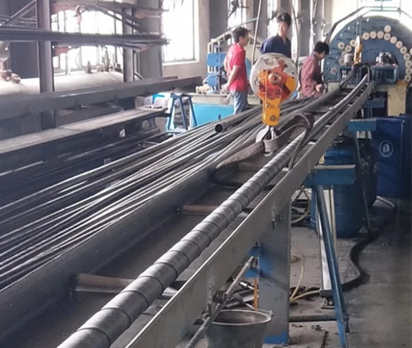 Usine de Chine Tuyau en caoutchouc de décharge et d'aspiration d'eau à haute pression de 4 pouces 100 mm ID avec usine de textile à haute résistance multi-plis