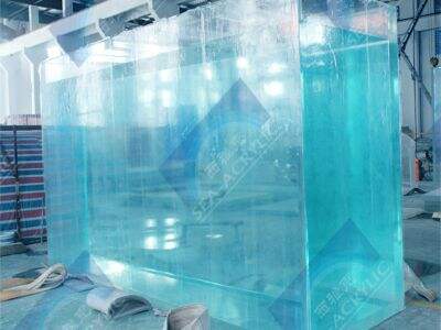 Por qué las Ventanas de Piscina de Metacrilato son un Cambio de Juego para Piscinas de Lujo