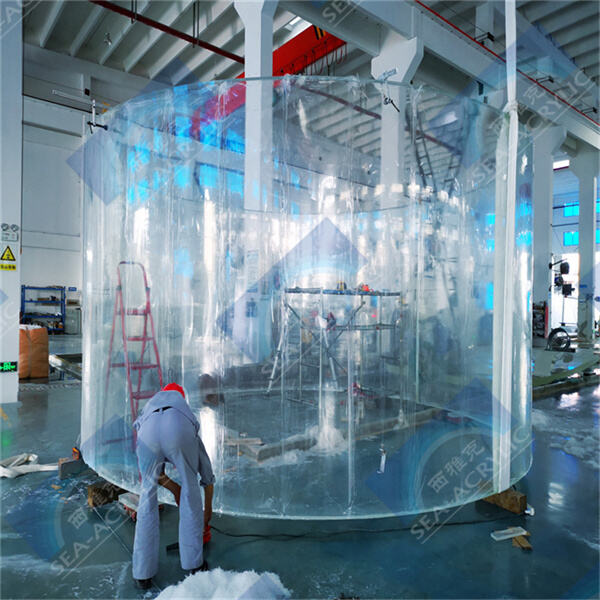 Acrylic vs. Glass Tanks