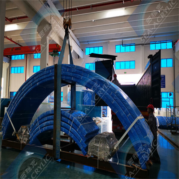 Designing Your Dream Fish Tank with Acrylic Panels