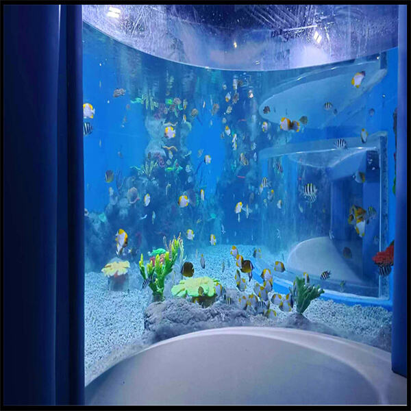 Créer de l'espace avec une barrière en plexiglas