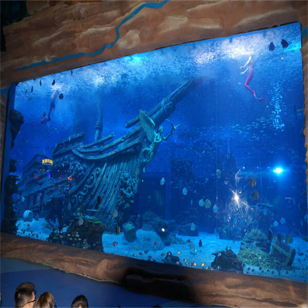 Comment utiliser les vitrines de piscine en acrylique dans votre conception