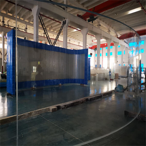 Tetap Aman dan Nyaman dengan Atap Kolam Akrilik Plexiglass Tahan Cuaca