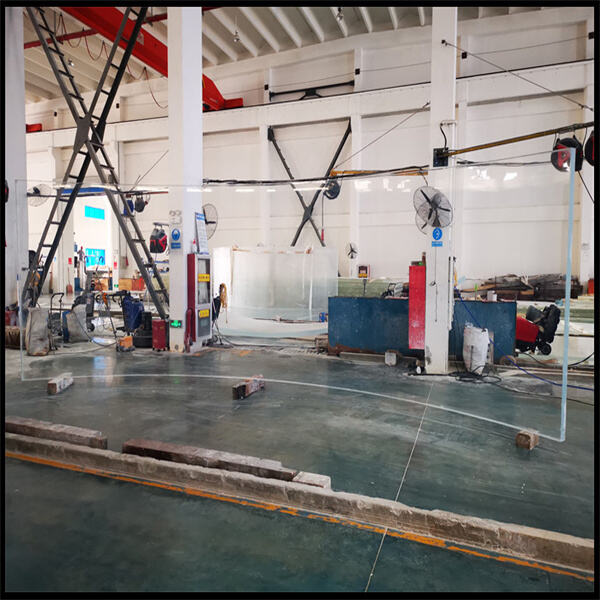 Stay Safe and Stylish with Customizable Acrylic Panels for Your Swimming Pool