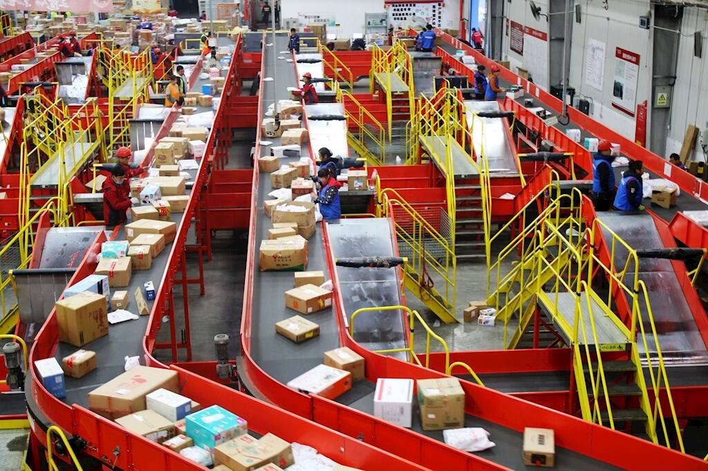 The Future of Logistics: How Technology is Revolutionizing the Industry