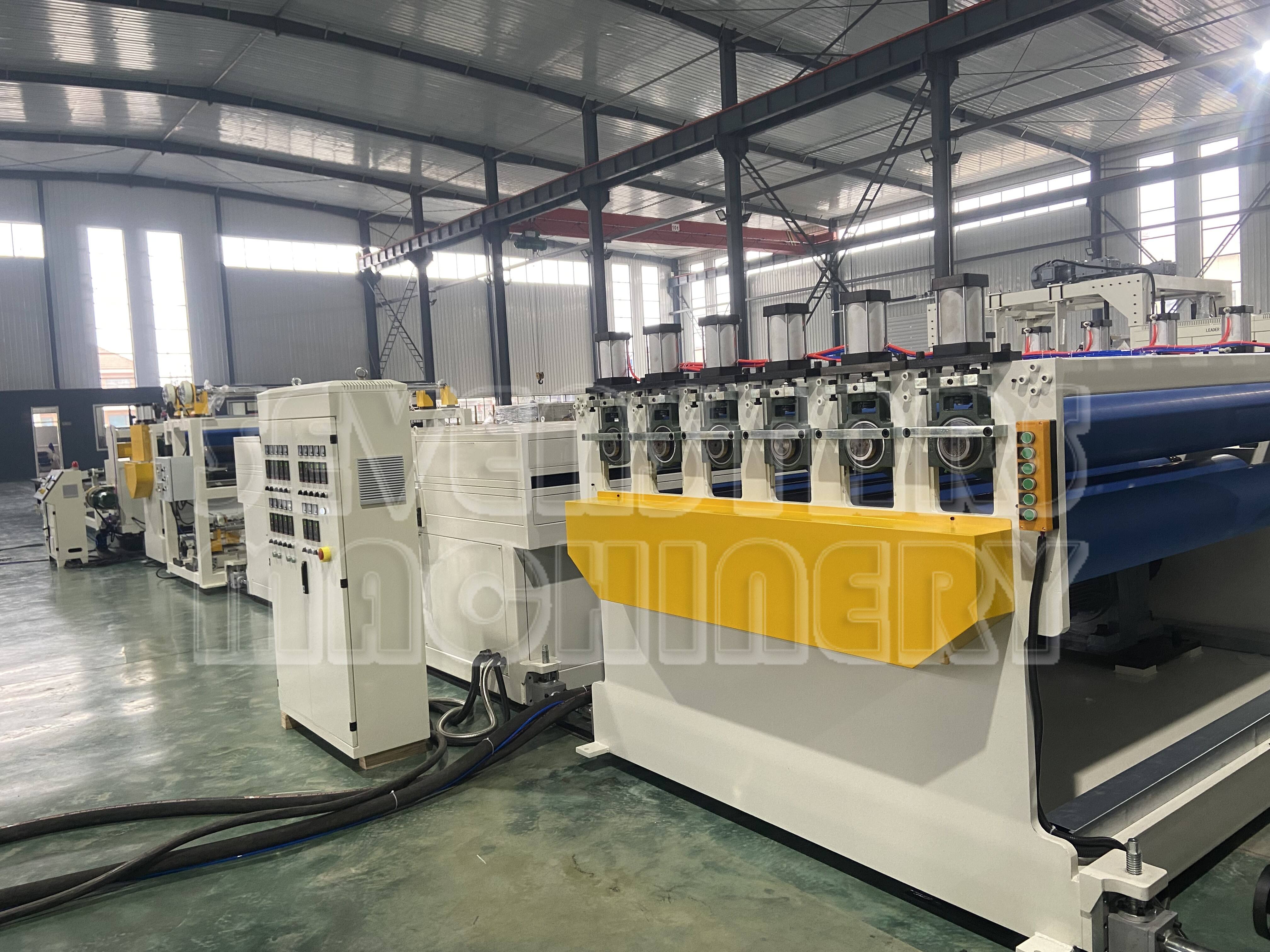 Sevenstars PC Polycarbonate Honeycomb Roof Plastic Corrugated Hollow Sheet Production Line PP PP Corrugated Sheet Machine factory