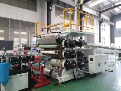 Maszyny do produkcji folii plastycznej w celu rozszerzenia zdolności produkcyjnych