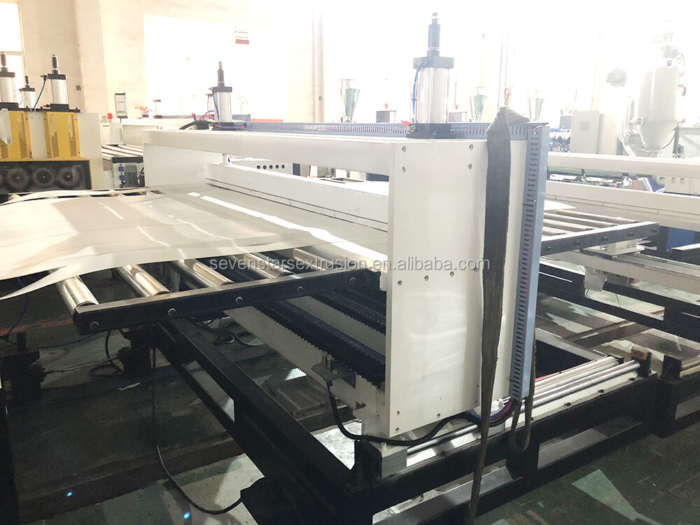 Plastic PP PE PC Corrugated Hollow Sheet Machine line for packing box floor protection Advertising board factory