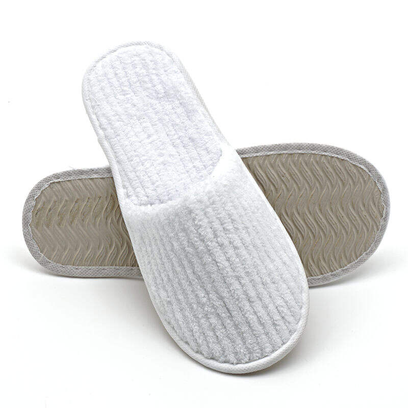 Slippers made of coral fleece High Quality Customized Logo Spa Disposable Hotel Slippers