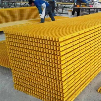 Fiberglass Pultruded Grating for Walkways and Platforms supplier