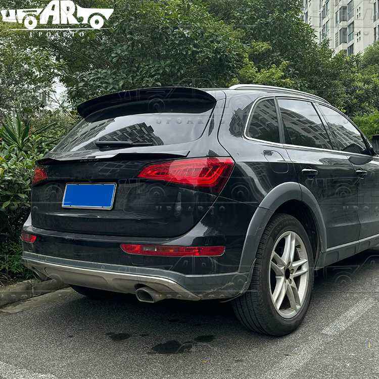 audi Q5 መሃል የሚያበላሹ ከንፈር