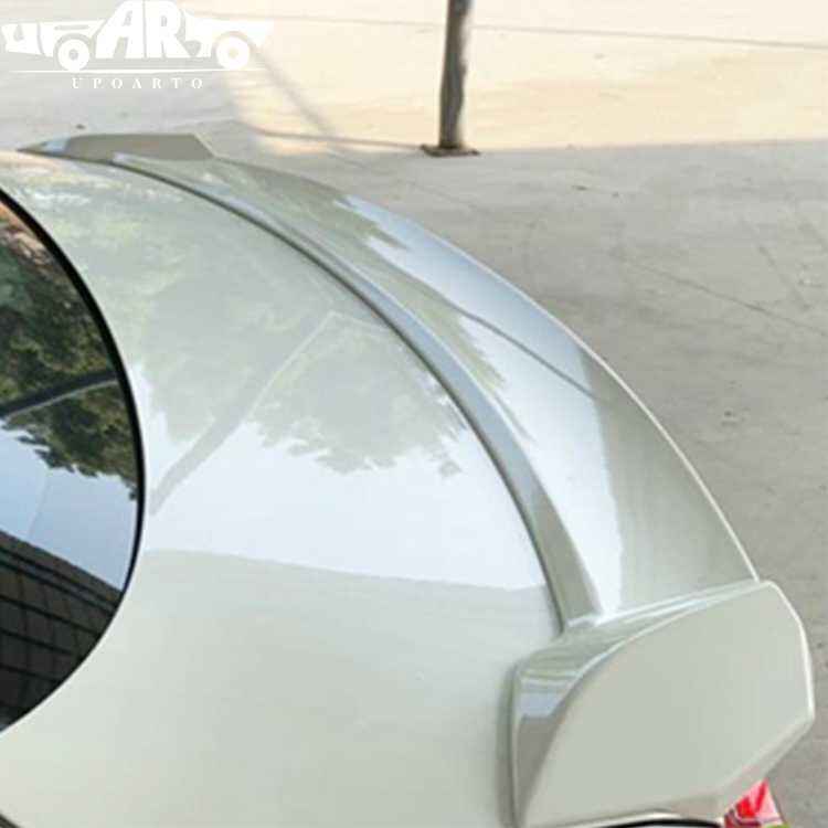 nissan bluebird spoiler trunk