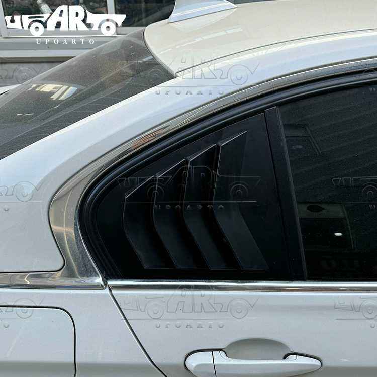 فتحة تهوية للنافذة الخلفية لسيارة BMW F30 2014