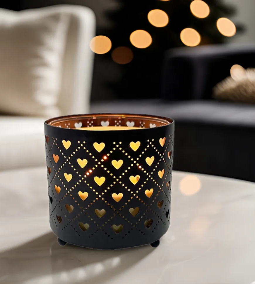Candle Holders for Modern Homes – A Fashionable Decor Essential by Fuxin Household
