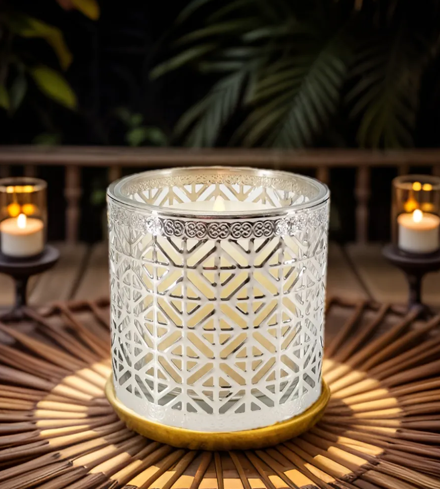 Fuxin Household's Classic Candle Holder - Timeless Elegance for Any Occasion