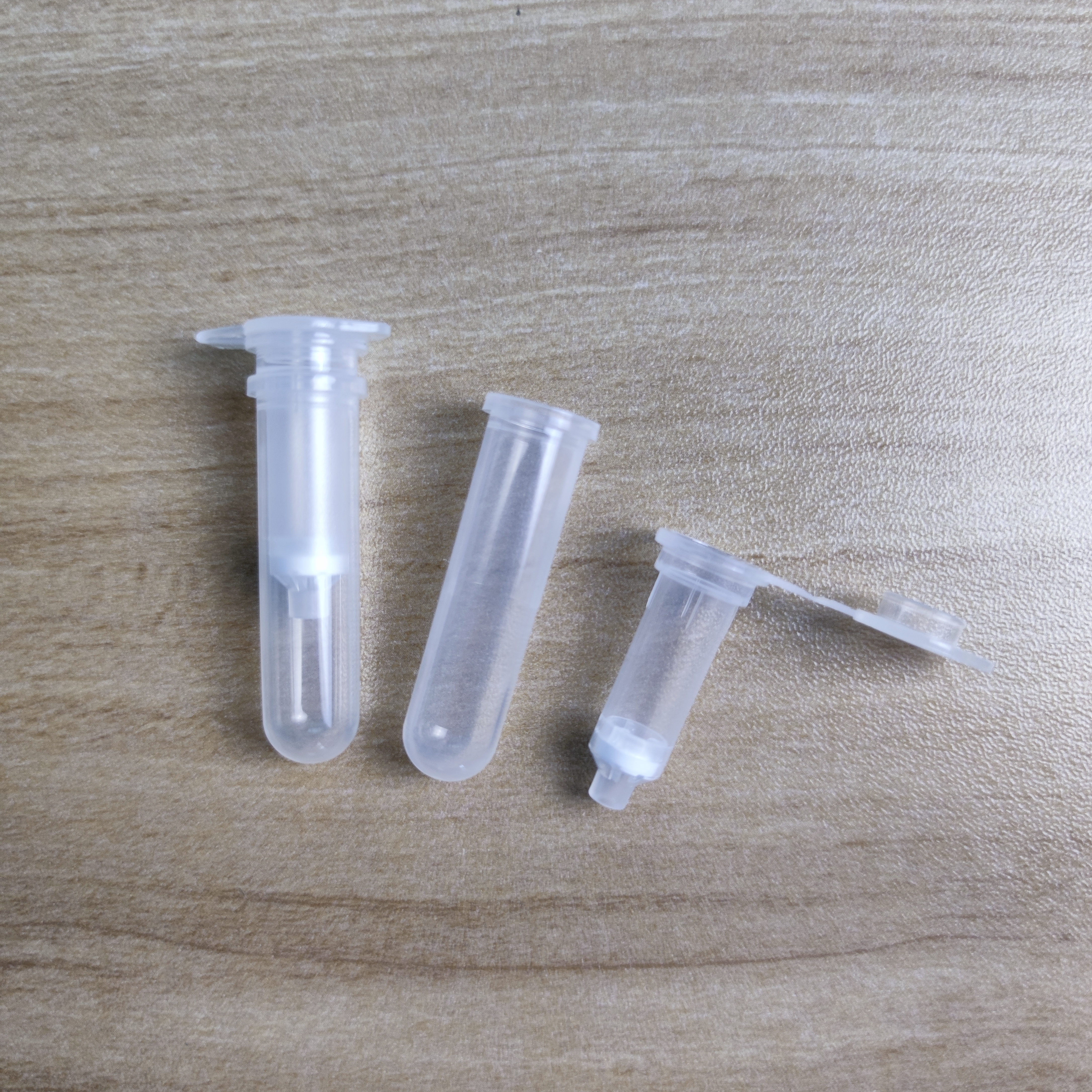 Safety Options That Come With Plastic Bottles for Urine Tests