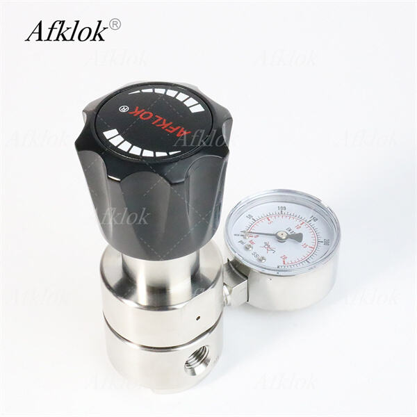 Regulatoare la presiune mică pentru sisteme de aer