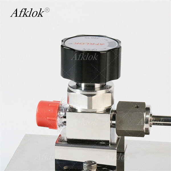 Bộ điều chỉnh oxy đơn - Thiết bị cần thiết cho bệnh nhân liệu pháp oxy