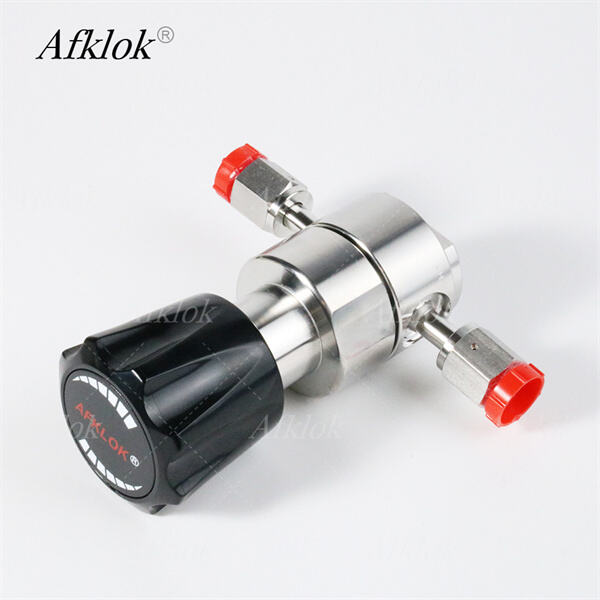 Tầm quan trọng của việc chọn đúng bộ điều chỉnh bình oxy công nghiệp