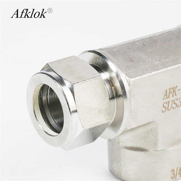 Stainless steel compression fittings