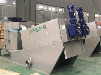 Was bestimmt die Entwässerungseffizienz von Spiralpressen für industriellen Schlamm