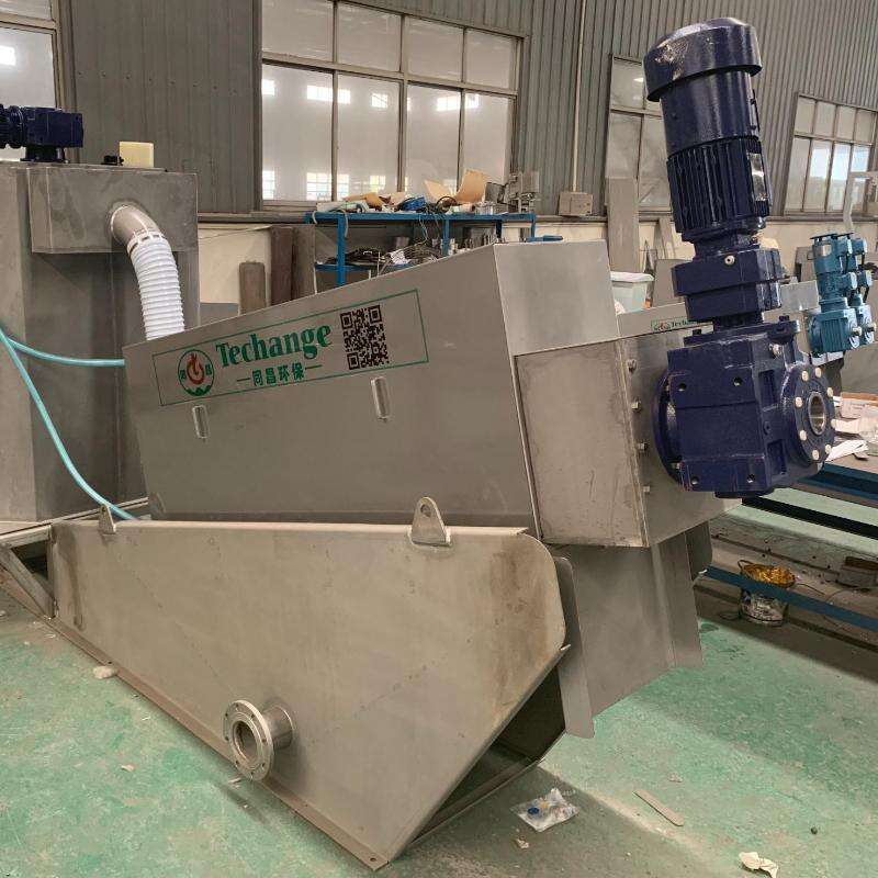 Avantajele utilizării preselor cu șurub în tratamentul apei reziduală industrială și municipală