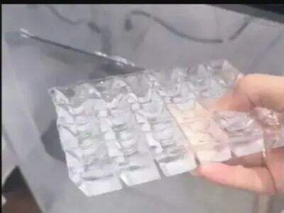 Pse Makinat e Akullit Cilindrikë Janë një Zgjidhje e Mirë për Zinxhirët Shumë-Dyqanorë të Pijesh