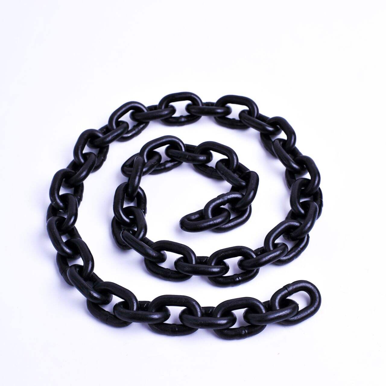 Common Uses of Alloy Sling Chains in Various Industries