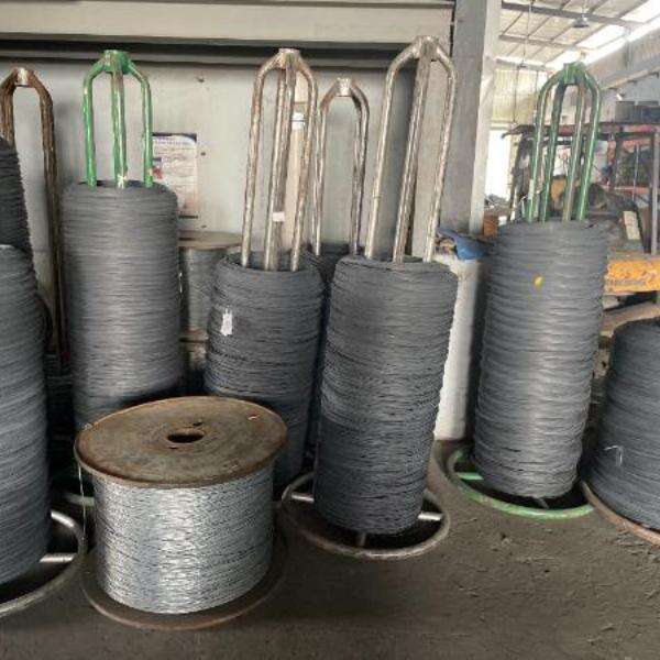 Durable ungalvanized steel wire rope for long-lasting performance